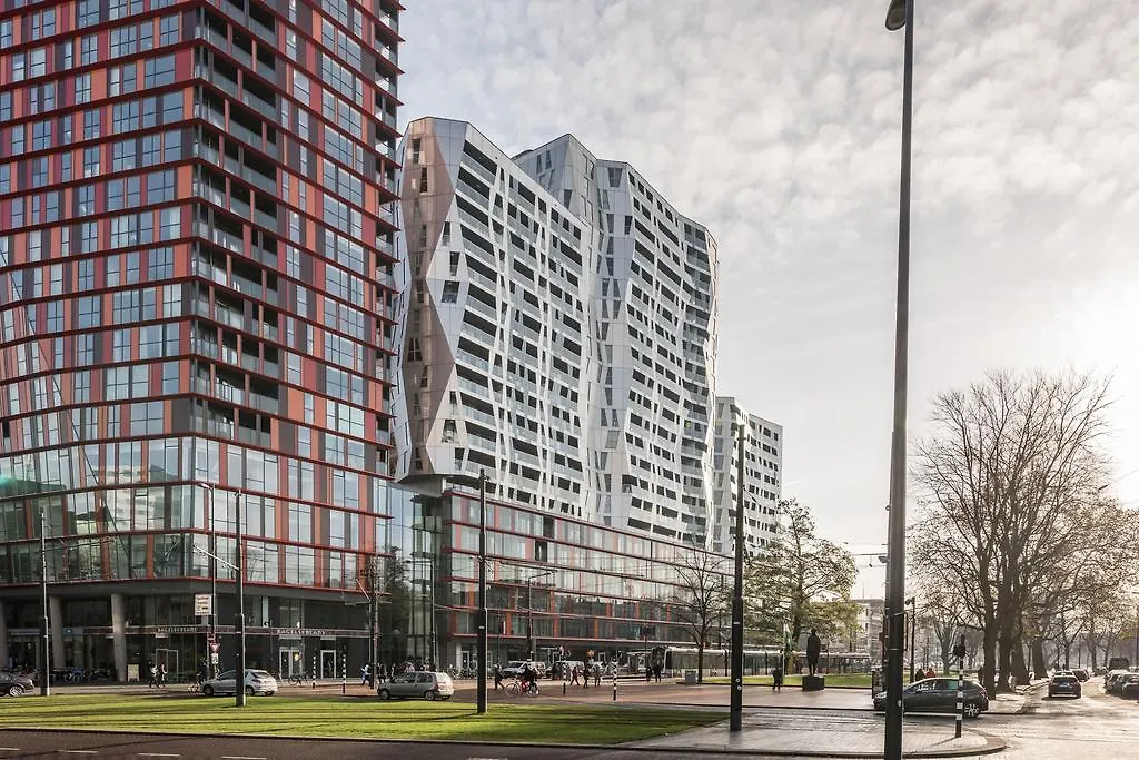 570 Calypso Centre Apartment With Private Parking *Non Smoking* Rotterdam